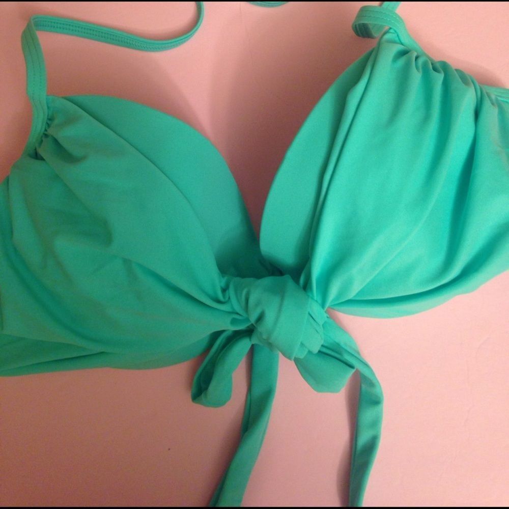 NWT VS 32ddd,38D wrap BIKINI TOP sea foam glow